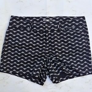 Old Navy Pixie Shorts, size 10